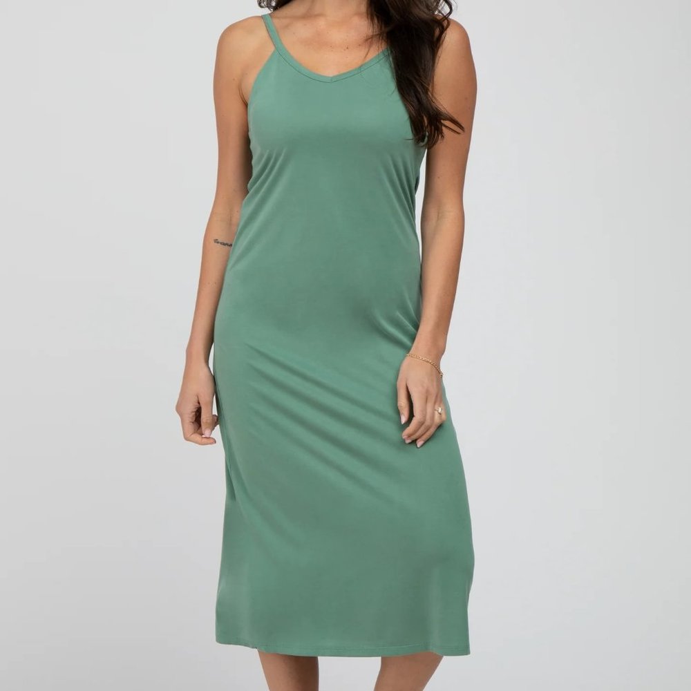 Pink Blush Boutique Green Sleeveless Maternity Midi Dress